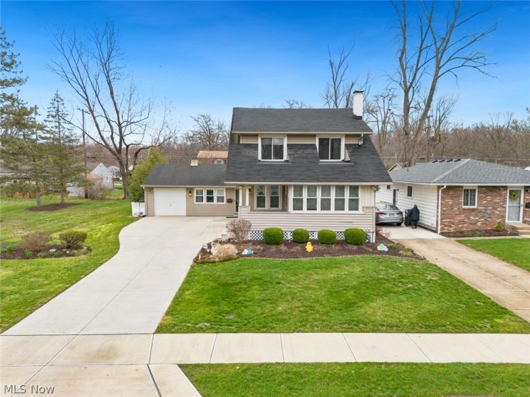133 Belmar Boulevard, Avon Lake, OH, 44012