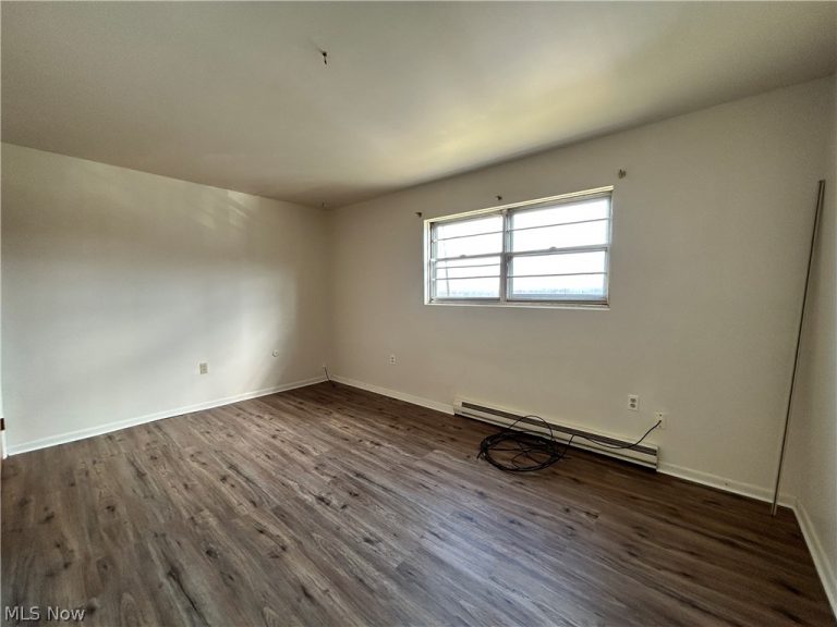 407 Colonial Drive #44, Steubenville, OH - Photo 8