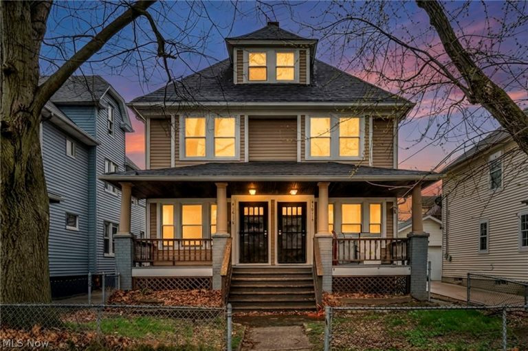 10116 North Boulevard, Cleveland, OH, 44108