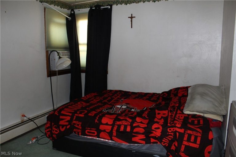 1258 Hawthorne Avenue, Canton, OH - Photo 5