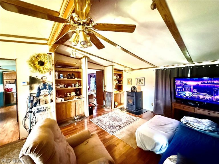 39 Township Road 677, Steubenville, OH - Photo 6