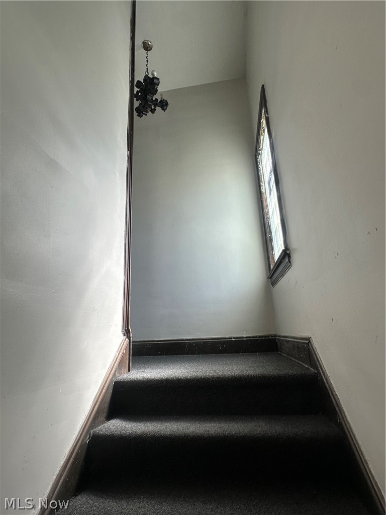 3153 102nd Street, Cleveland, OH - Photo 6