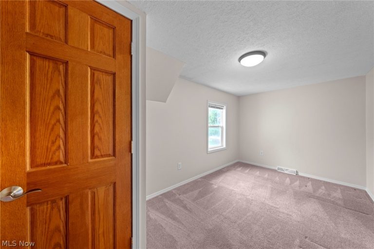 1837 Norton Road, Hudson, OH - Photo 8