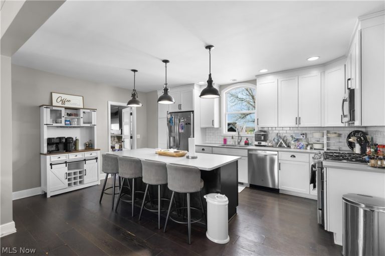 1707 Scott Avenue, Cambridge, OH - Photo 4