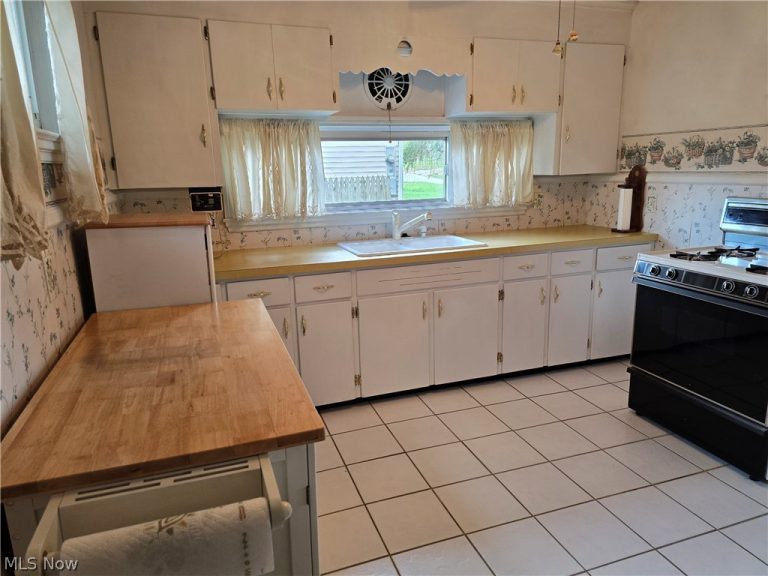 2800 26th Street, Parkersburg, WV - Photo 8