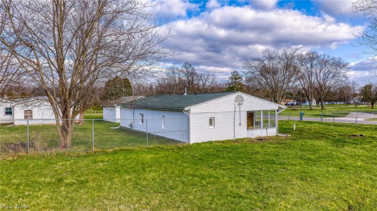 4321 30th Street, Canton, OH - Photo 6