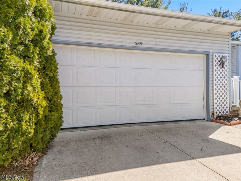 589 Forest Creek Drive, Wooster, OH - Photo 4