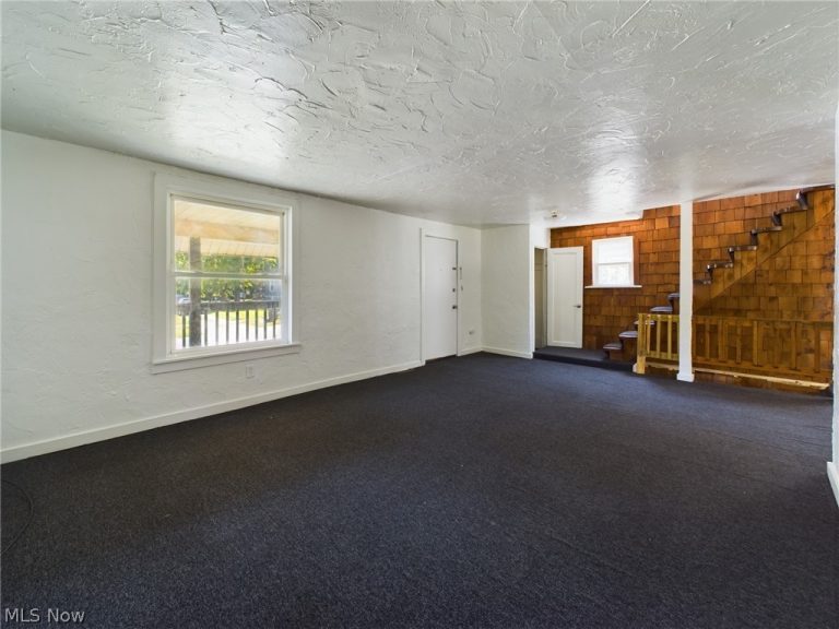 531 Gage Street, Akron, OH - Photo 8