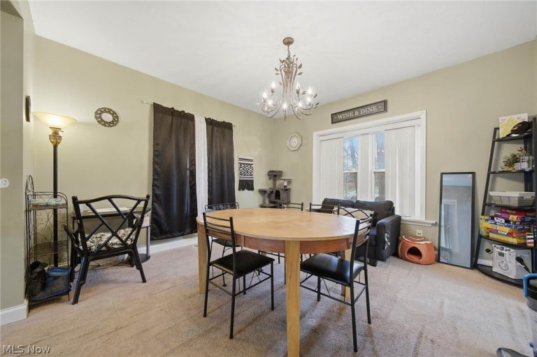 82 Dellenberger Avenue, Akron, OH - Photo 5