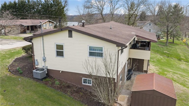 58 Terra Rosa Drive, Washington, WV - Photo 3
