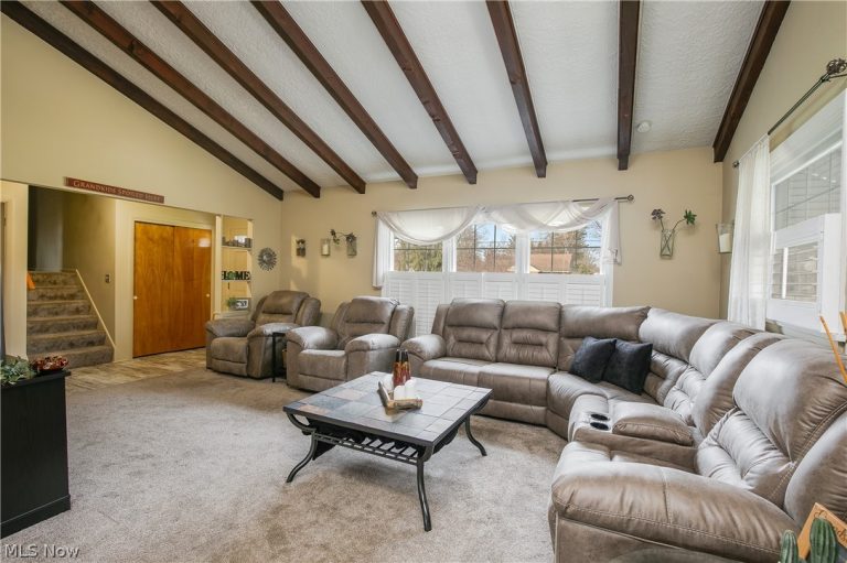 850 Robinson Avenue, Barberton, OH - Photo 6