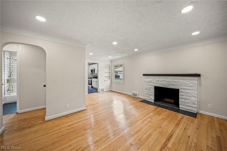 3983 176th Street, Cleveland, OH - Photo 4