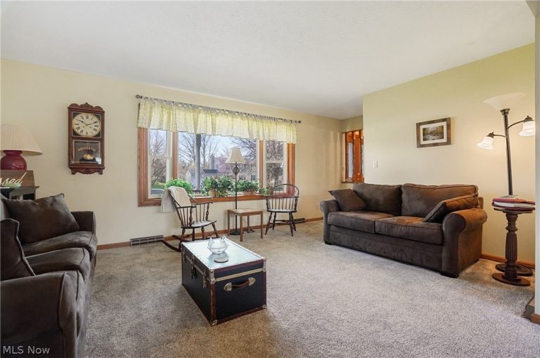 414 Scala Drive, Stow, OH - Photo 6