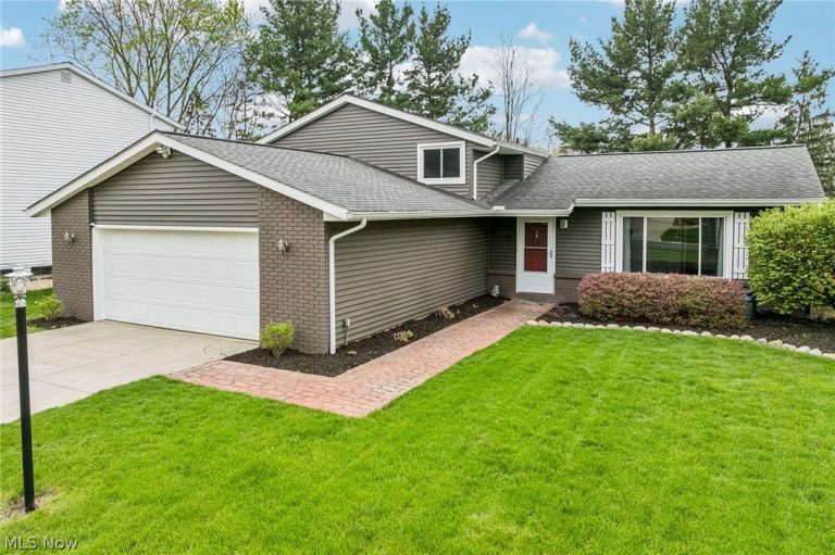 14281 Revere Circle, Middleburg Heights, OH, 44130