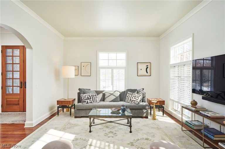 2242 Rock Creek, Akron, OH - Photo 8