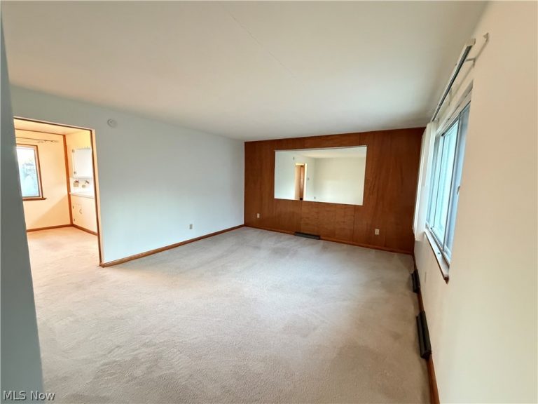 2602 Morningside Avenue, Parkersburg, WV - Photo 3