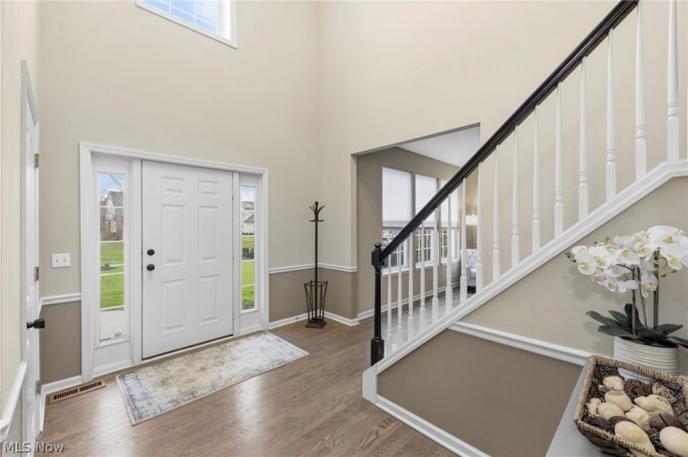 1181 Hamilton Drive, Broadview Heights, OH - Photo 3