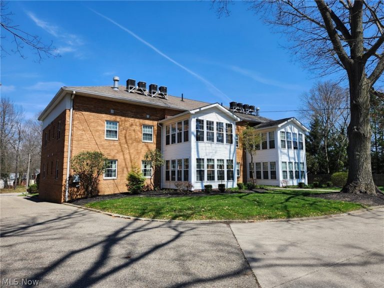 1166 -1170 Sunset Drive, Alliance, OH - Photo 3