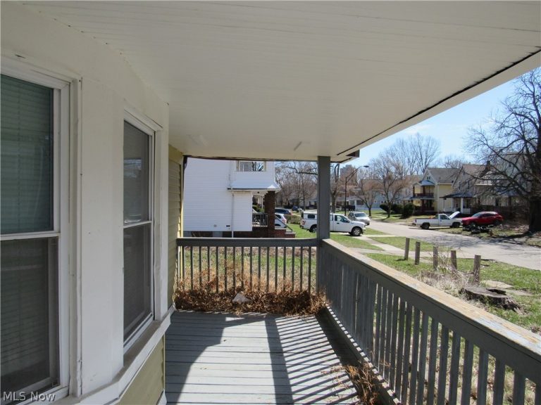 14705 Alder Avenue, East Cleveland, OH - Photo 3