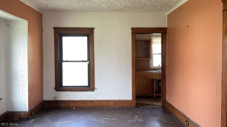 417 Cleveland Road, Cleveland, OH - Photo 8