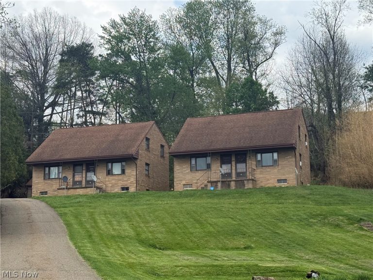 1221-1223 2nd Street, New Philadelphia, OH, 44663