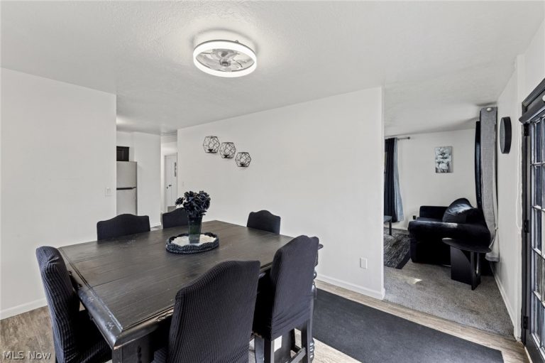 942 Winton Avenue, Akron, OH - Photo 6