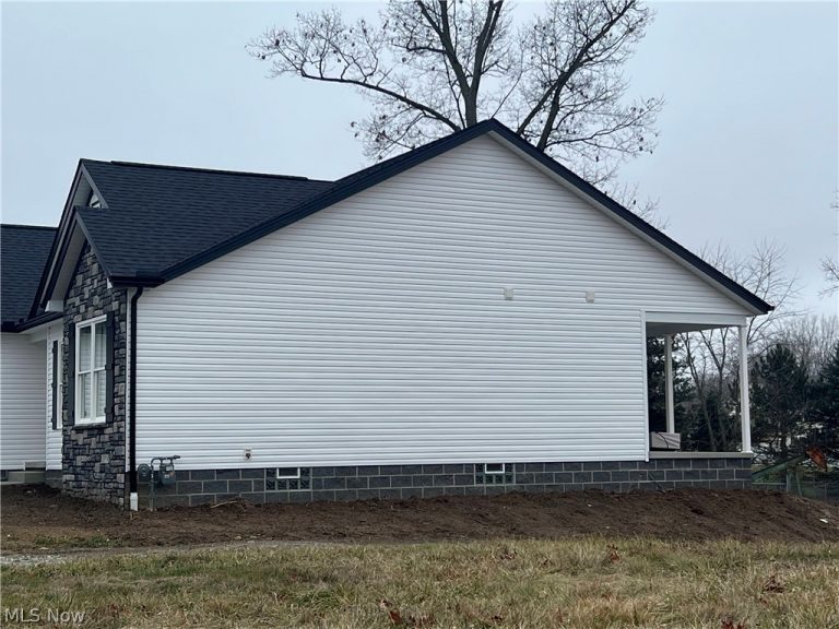 4716 Stevie Avenue, Massillon, OH - Photo 3