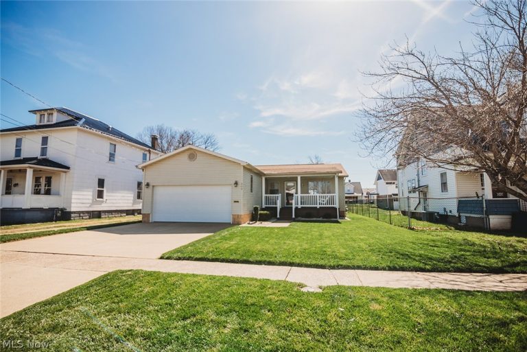 808 28th Street, Vienna, WV, 26105