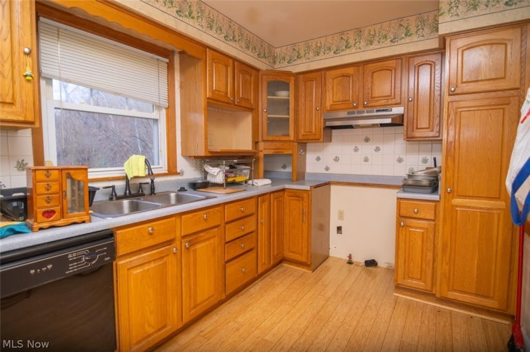 60830 Shaver Hill Road, Shadyside, OH - Photo 2