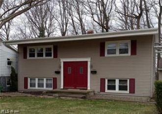 1382 9th Street, Cuyahoga Falls, OH, 44221