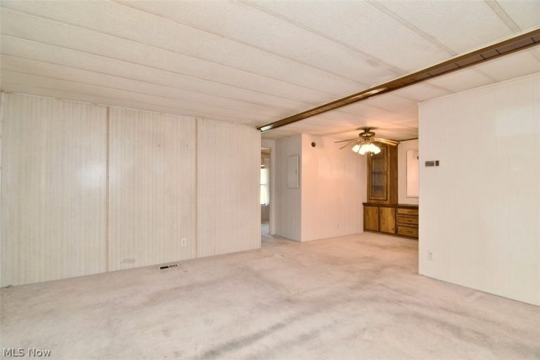 5 Michael Drive #5, Olmsted Twp, OH - Photo 4