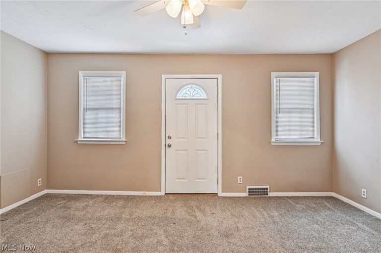 3932 Main Street, Akron, OH - Photo 4