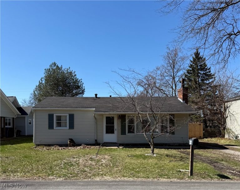232 Parkland Boulevard, Vermilion, OH, 44089