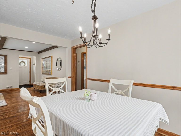 241 Lownsdale Avenue, Akron, OH - Photo 8