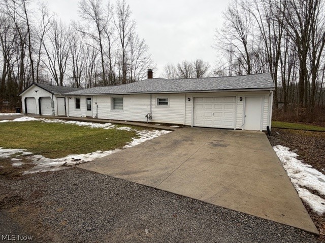 17911 Davis Road, Lake Milton, OH - Photo 2
