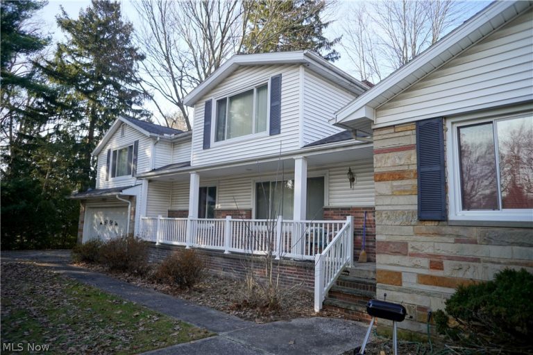 5285 Ridgebury Boulevard, Cleveland, OH - Photo 6