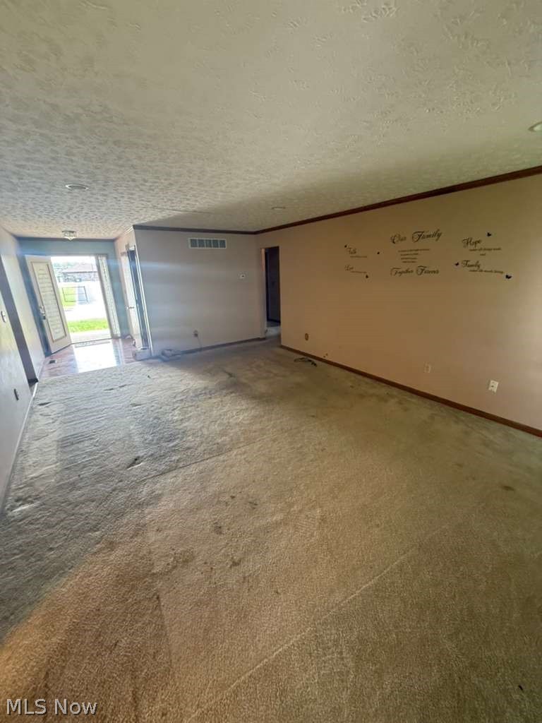798 Coburn Street, Akron, OH - Photo 3