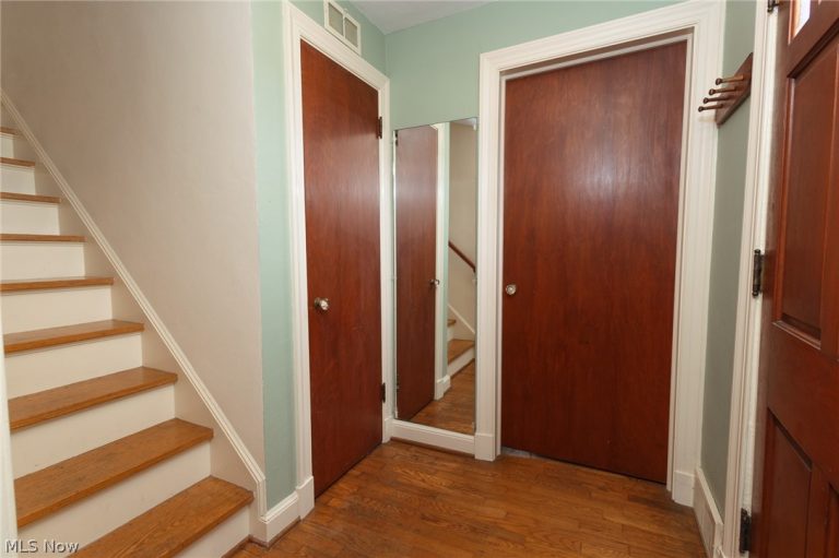 118 Hollywood Street, Oberlin, OH - Photo 5