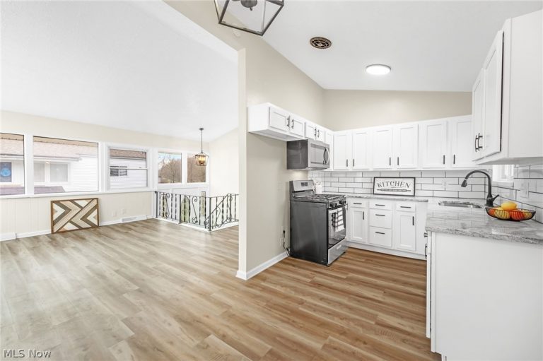 1332 Carnegie Avenue, Akron, OH - Photo 5