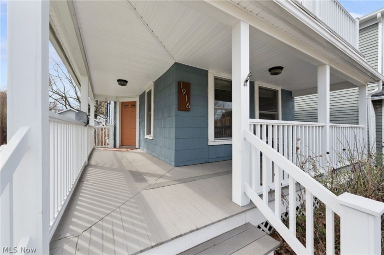 1916 W 44th St, Cleveland, OH - Photo 3