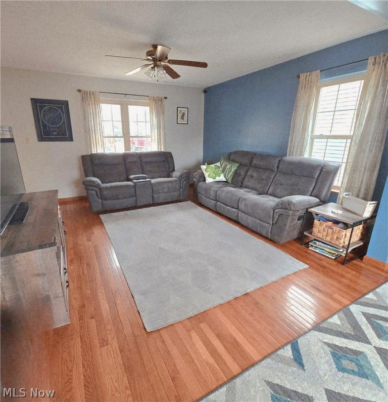 1317 19 Street, Vienna, WV - Photo 6