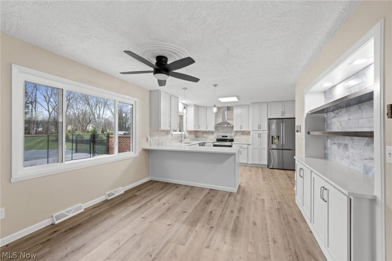 641 North Avenue, Tallmadge, OH - Photo 8