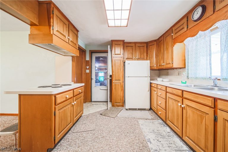 380 Barnard, Wooster, OH - Photo 4