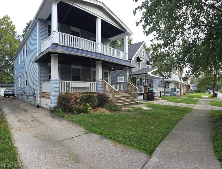 1812 Treadway Avenue, Cleveland, OH - Photo 2