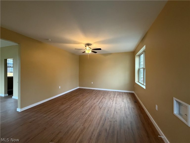 1245 Jewett Drive, Zanesville, OH - Photo 2