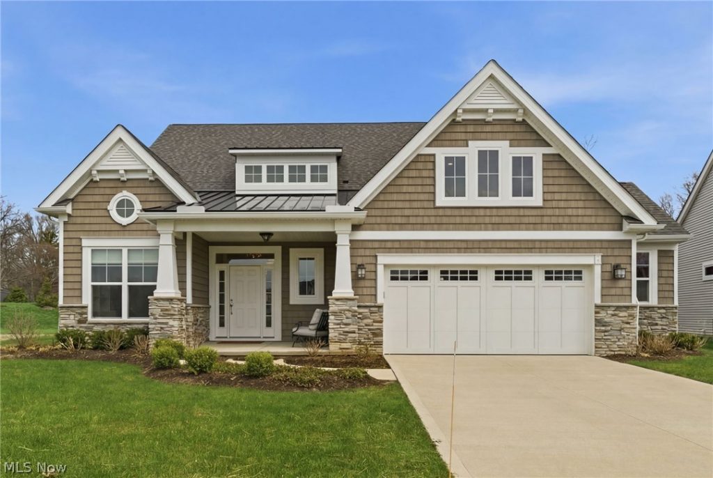 31523 Pier East, Avon Lake, OH