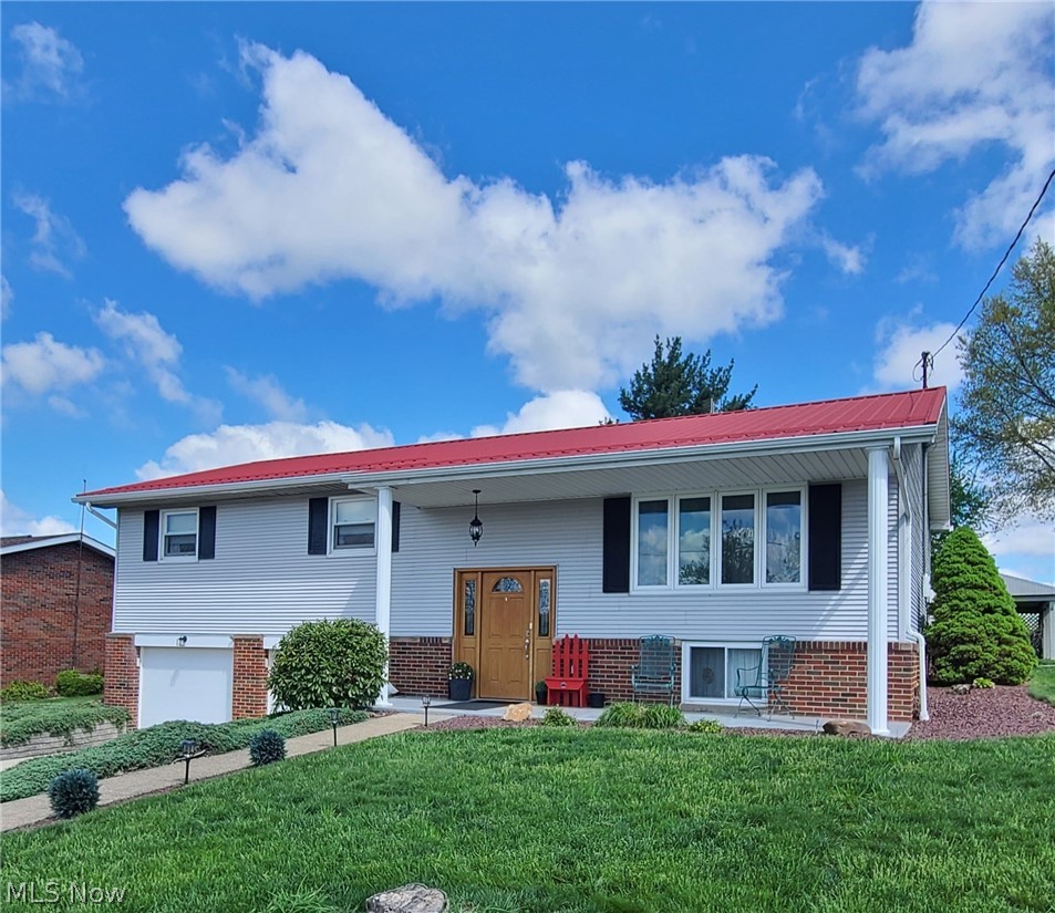 58563 Joseph Street, Rayland, OH