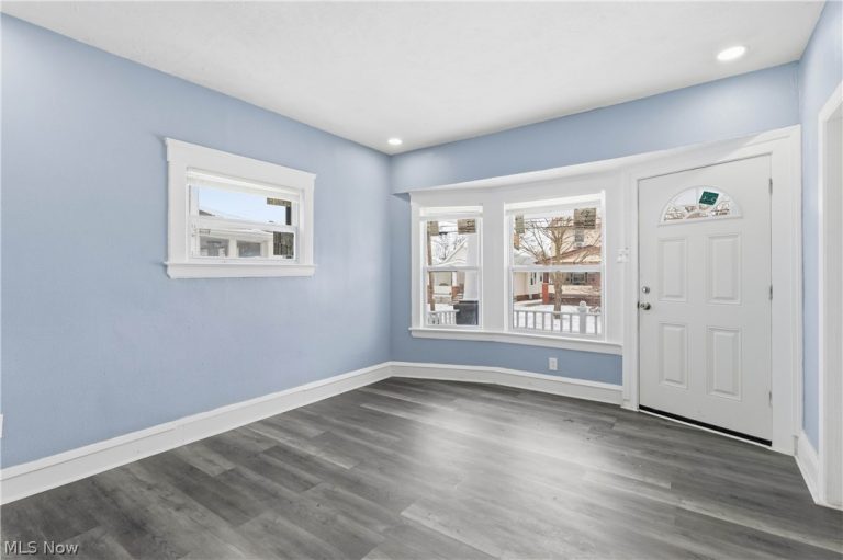 4517 Gifford Avenue, Cleveland, OH - Photo 4