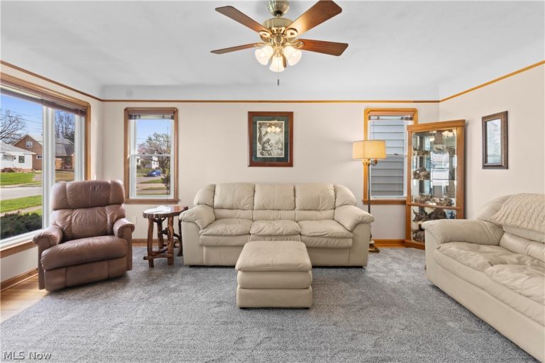 6394 Westminster Drive, Parma, OH - Photo 4