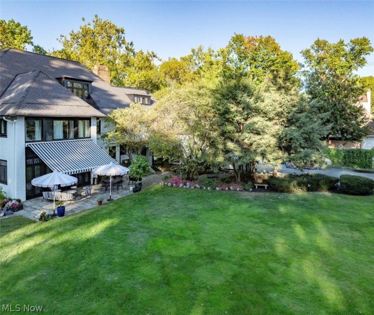 10494 Lake Shore Boulevard, Bratenahl, OH - Photo 5